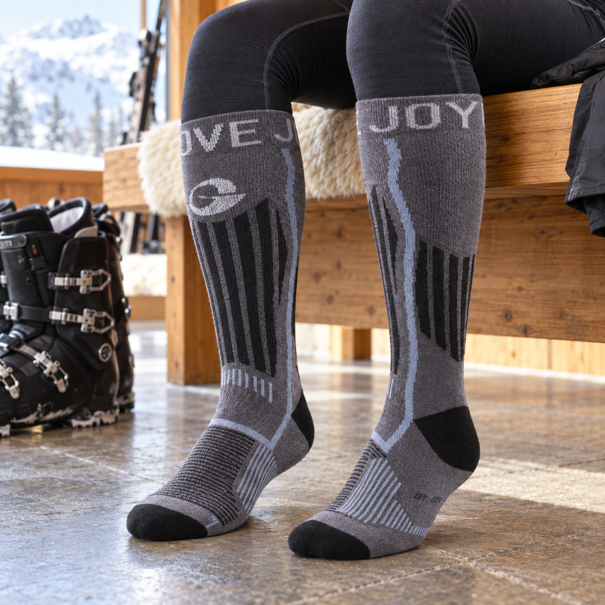 Thyra | Women's Wool Blend Cushioned Ski Socks