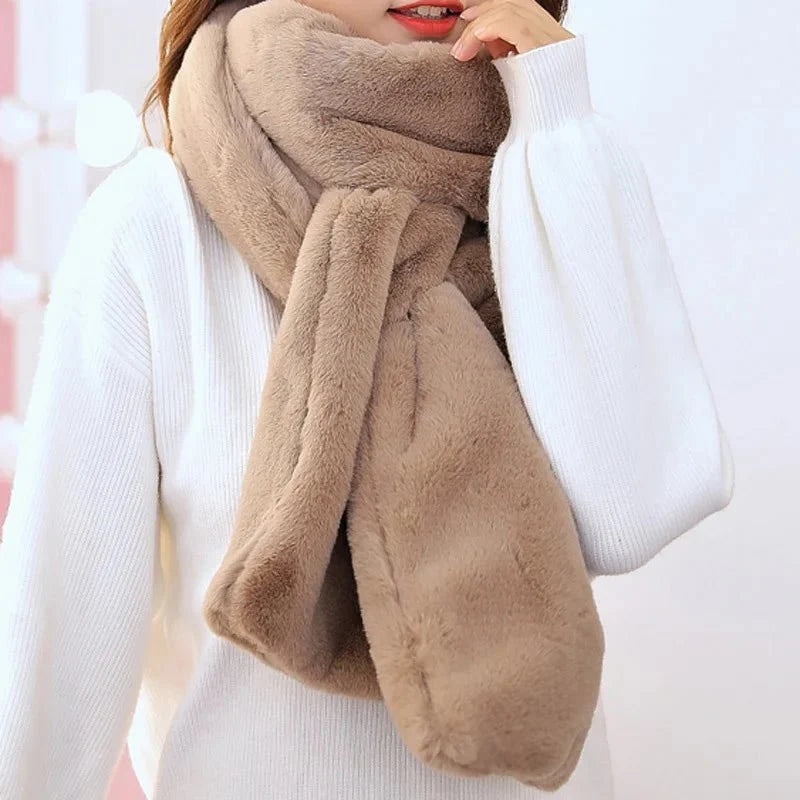 Verbena | Women's Faux Fur Plush Winter Scarf